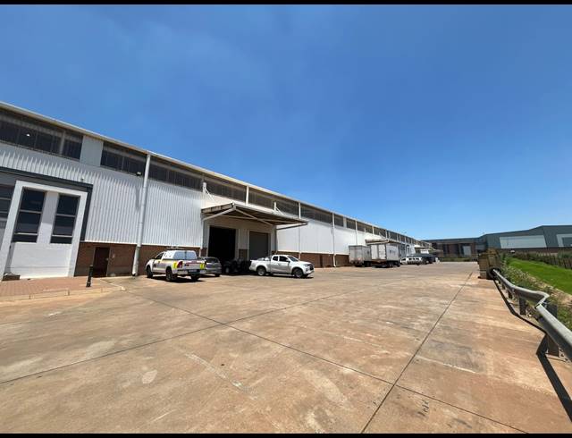 2,245M² WAREHOUSE TO LET IN CLAYVILLE